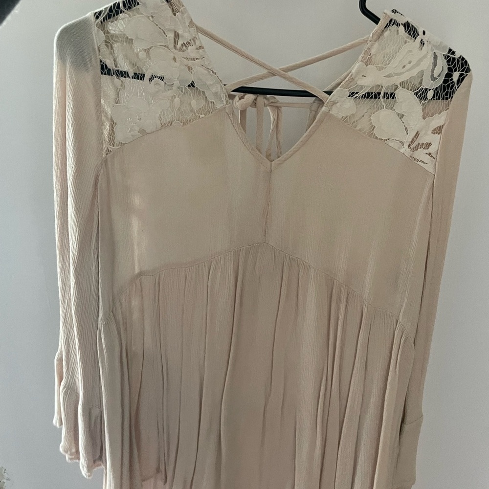 American Eagle Outfitters Cream Blouse with Lace Detail